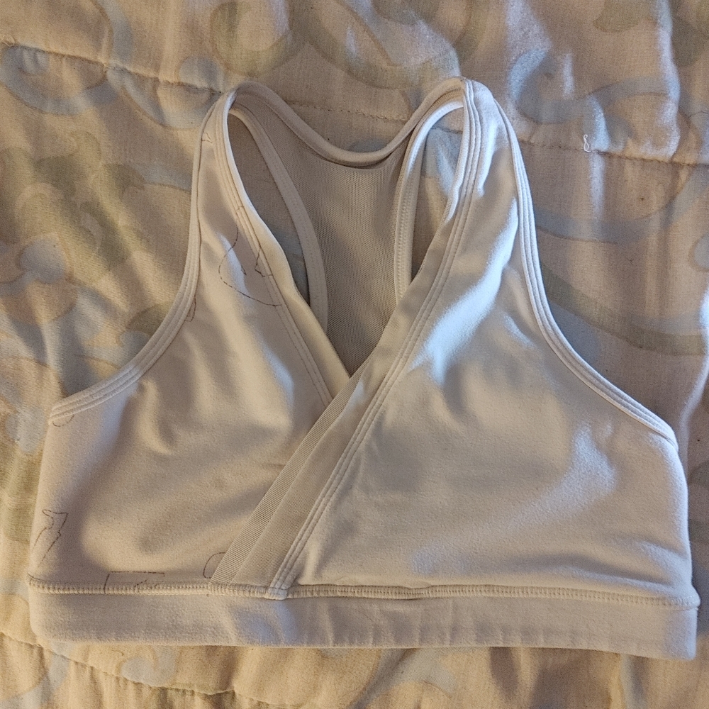 2/$25 Lululemon Deep Breath Bra - Picture 2 of 8